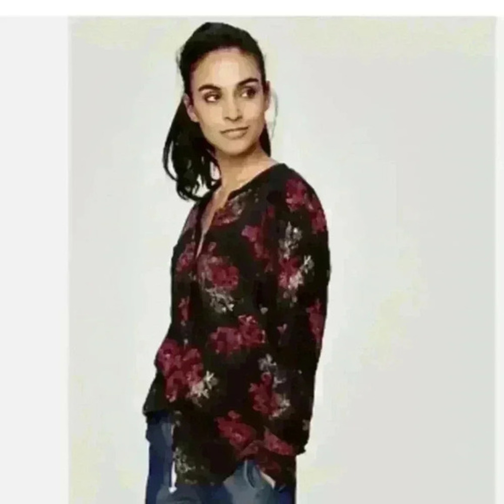 Lole Black/Pink Abstract Floral Button Down Top